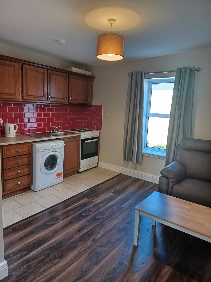 Apartment 3 10 Newenham Street 4 of 12