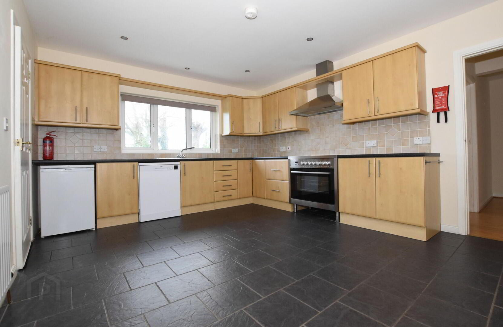 60 Cloughey Road 6 of 16