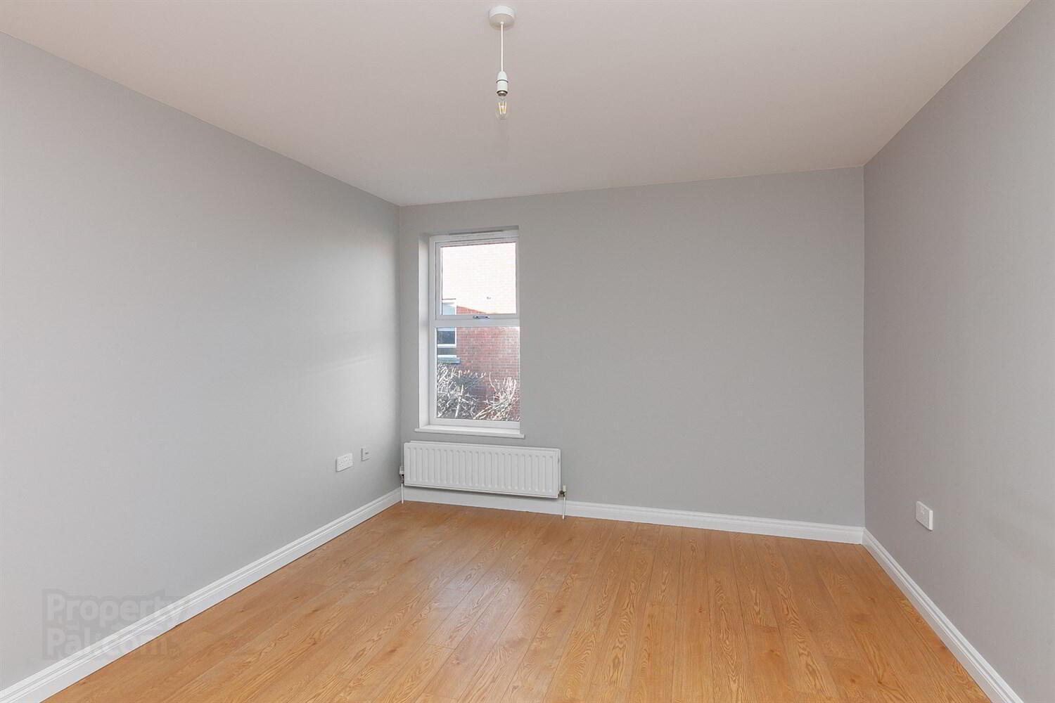 Apt 6 Terrace Cottage, 83 Lower Windsor Avenue 9 of 14
