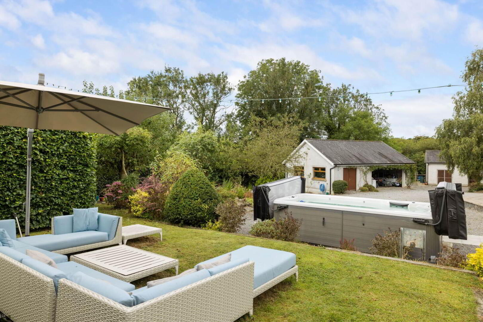 Trewithen Lodge 4 of 18