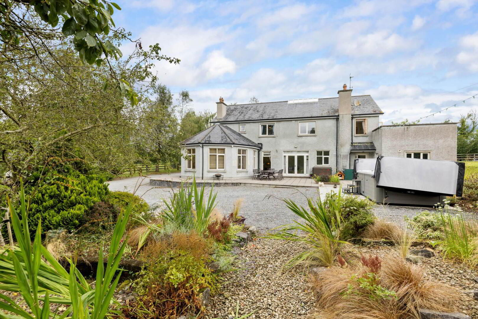 Trewithen Lodge 5 of 18