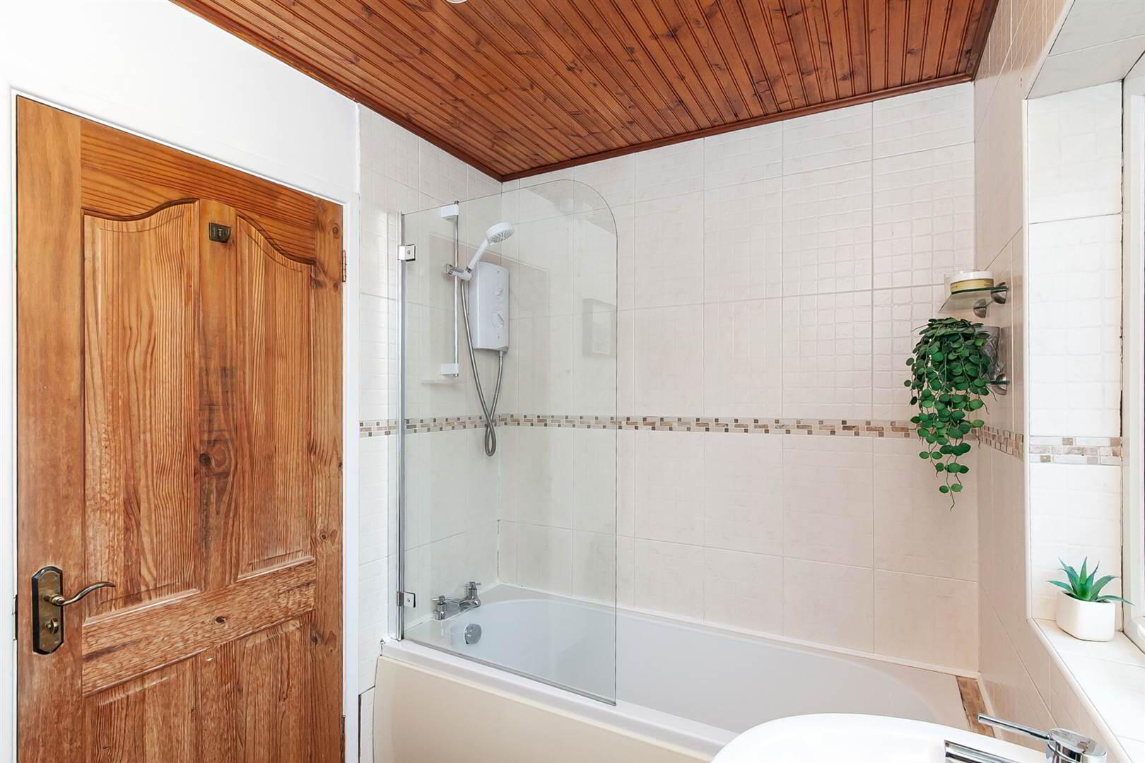 101 Windermere Road 13 of 14