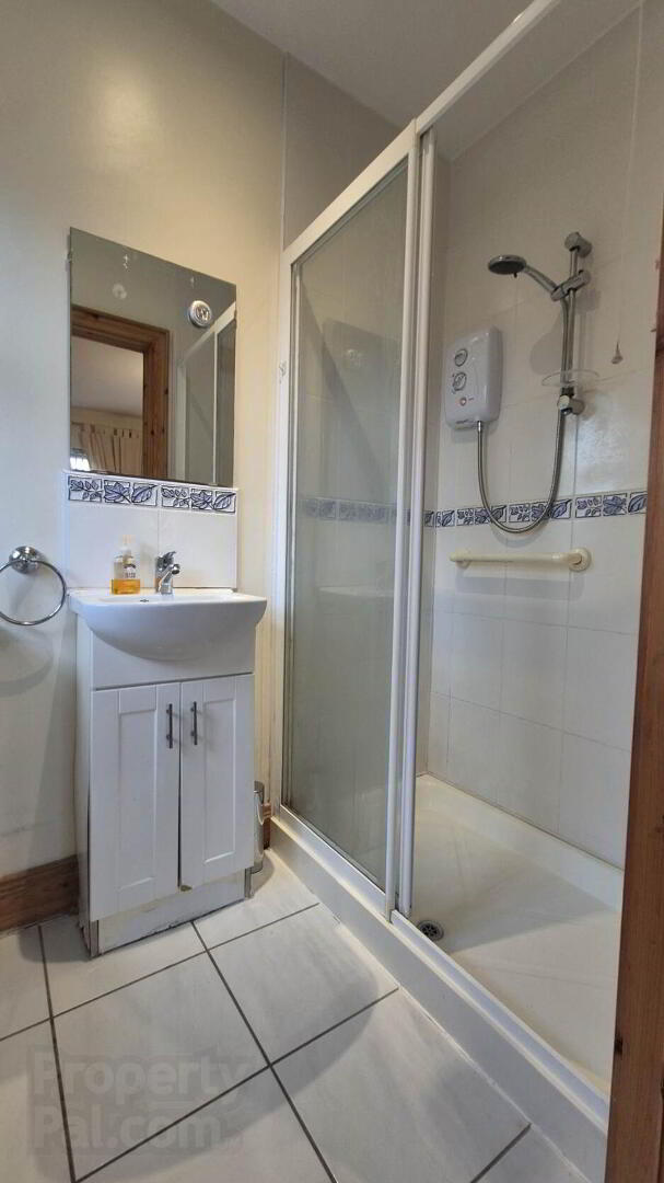 27 Blackthorn Manor 22 of 38