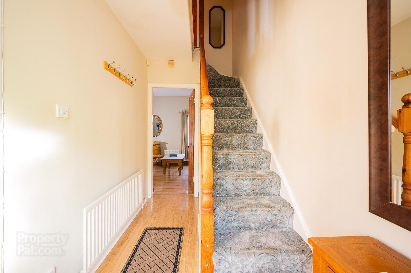 43 Windsor Drive 3 of 16