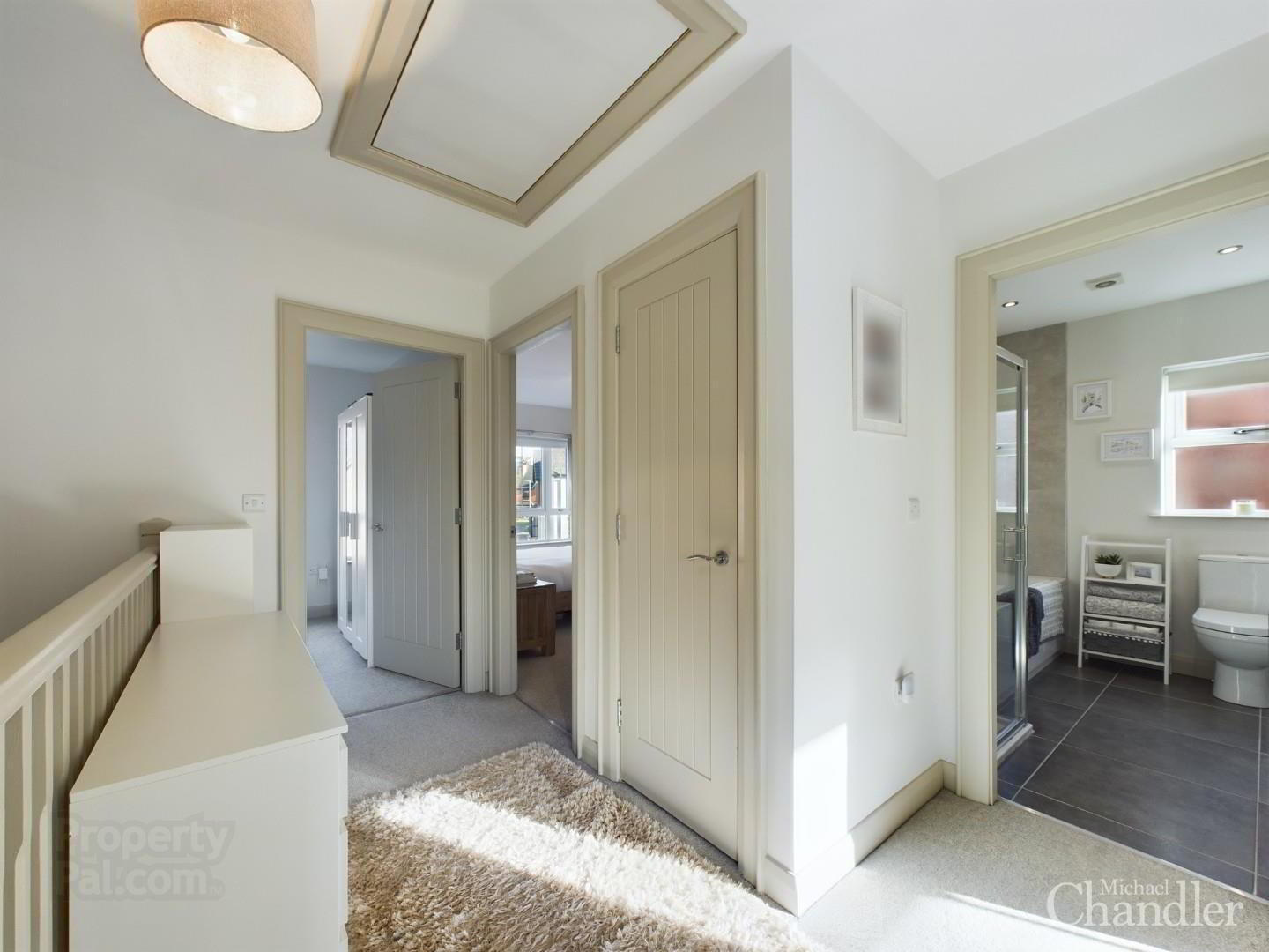 15 Royal Ascot Mews 12 of 24
