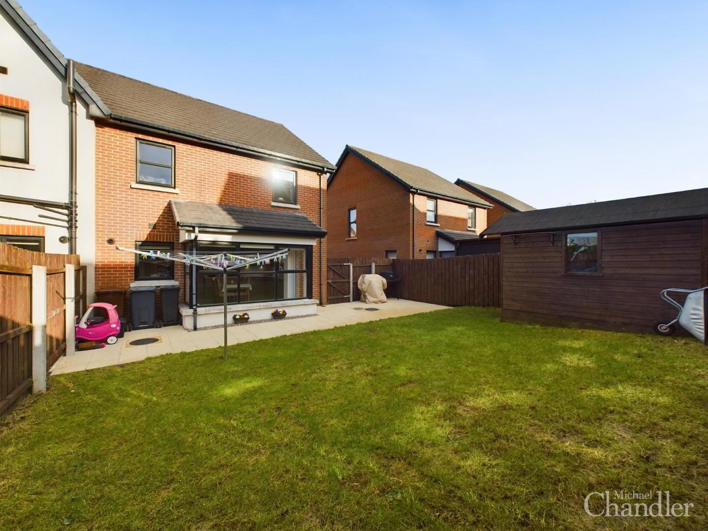 15 Royal Ascot Mews 22 of 24