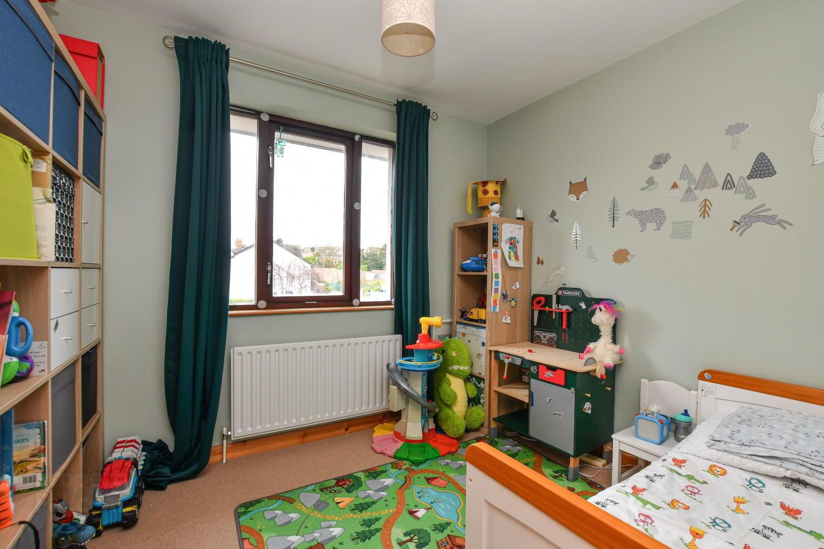 2 Shaftesbury Park 23 of 29