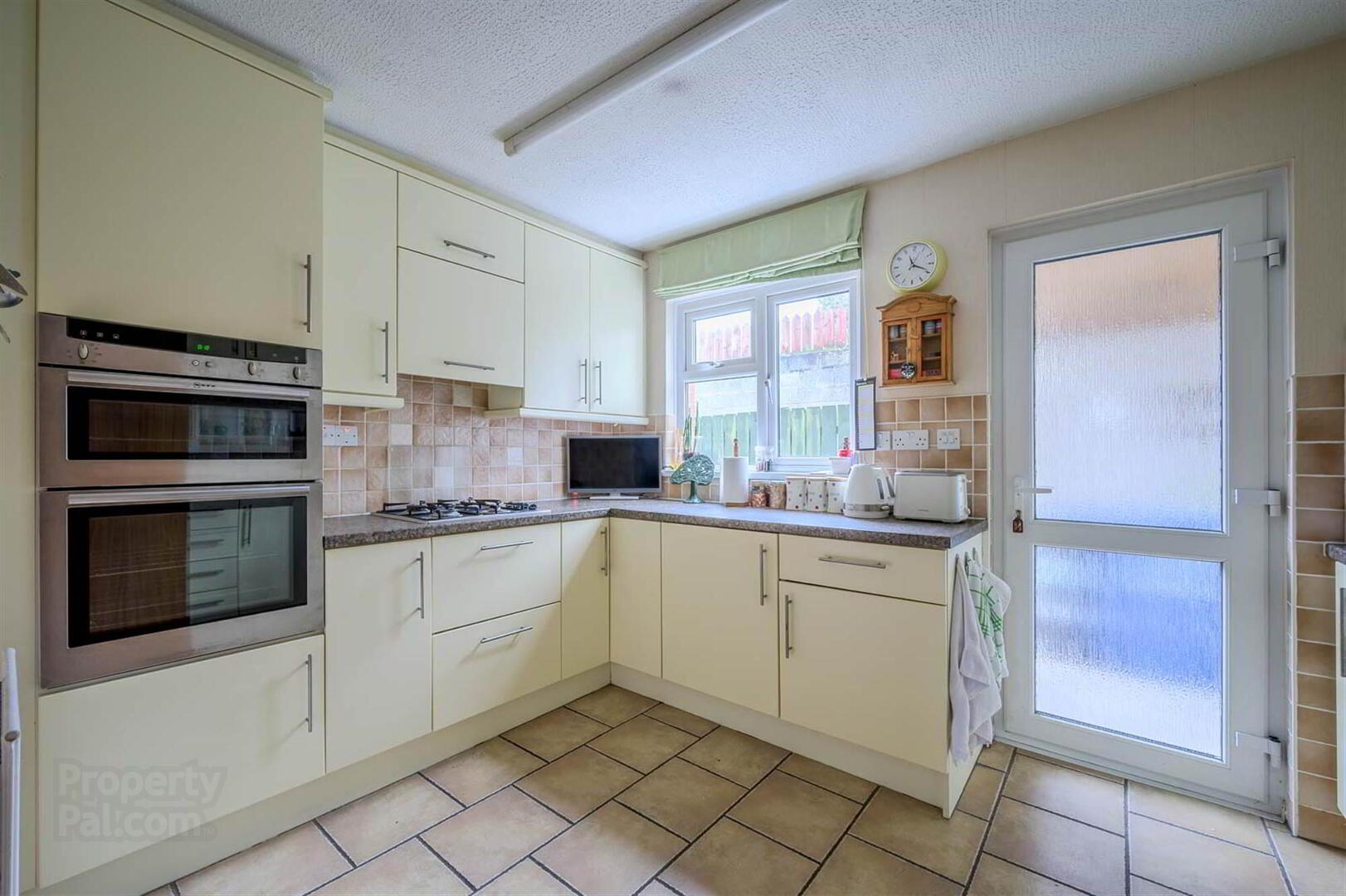 52a Gransha Road 5 of 16