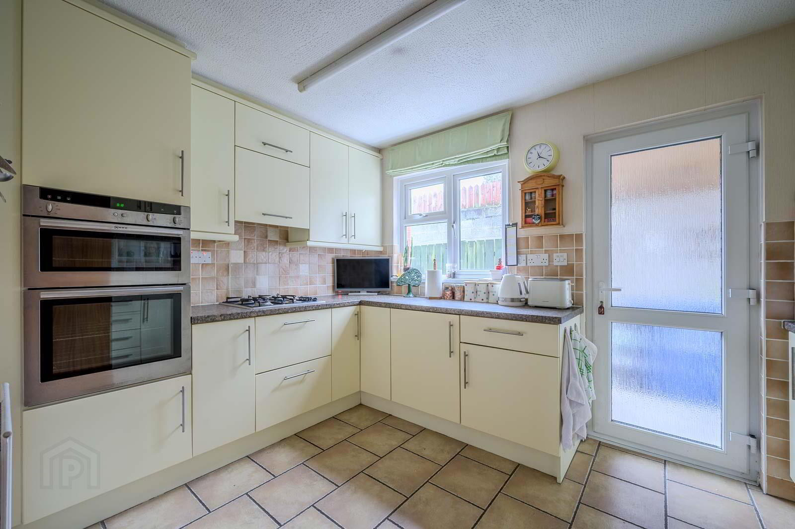 52a Gransha Road 5 of 16