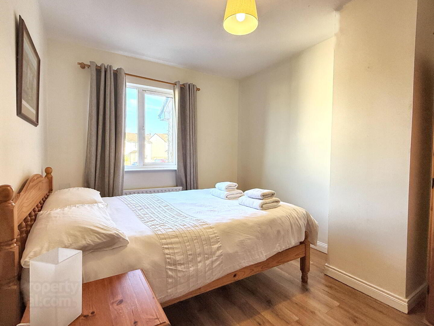 27 Benmore Court 9 of 16