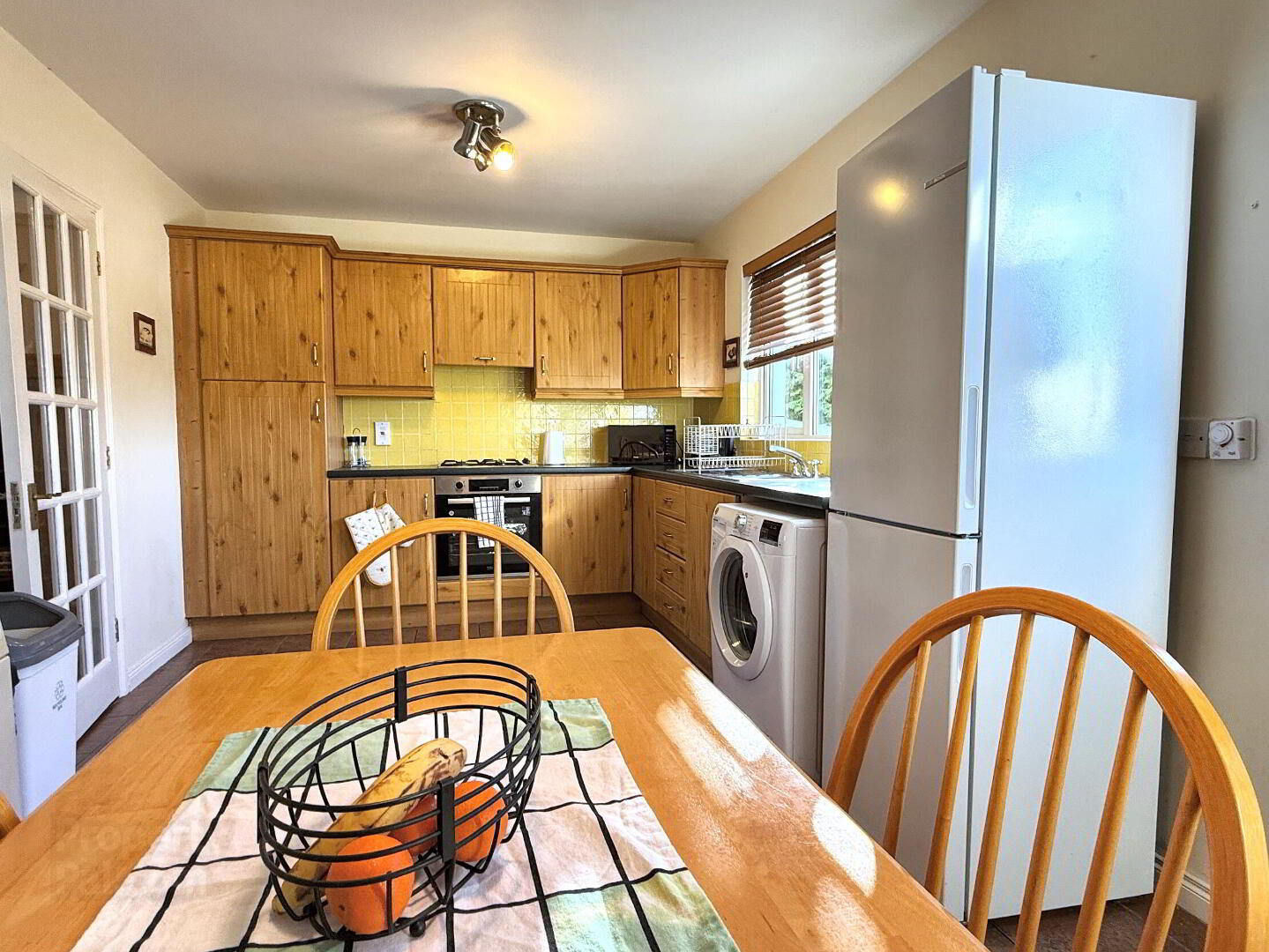 27 Benmore Court 5 of 16