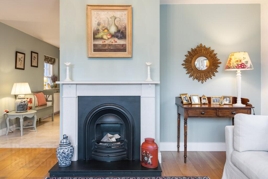 10 Eglantine Demesne Road 7 of 58