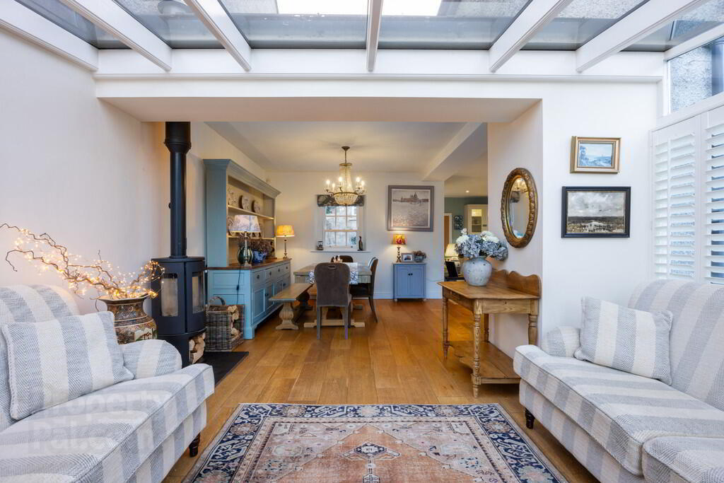 10 Eglantine Demesne Road 13 of 58