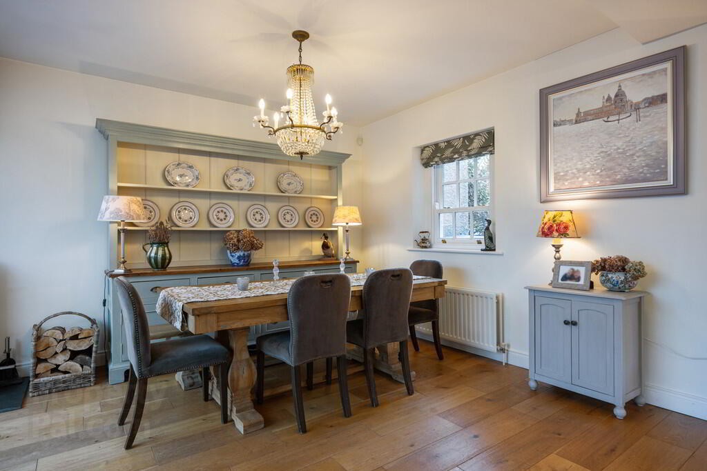 10 Eglantine Demesne Road 12 of 58