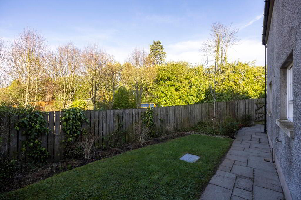 10 Eglantine Demesne Road 49 of 58