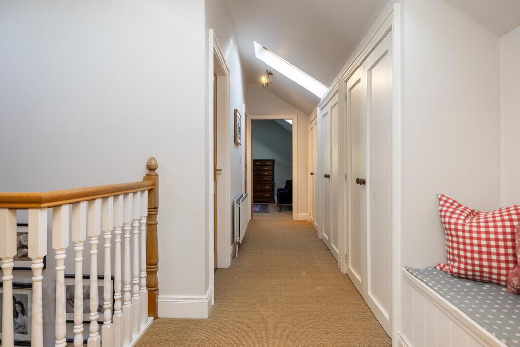 10 Eglantine Demesne Road 31 of 58