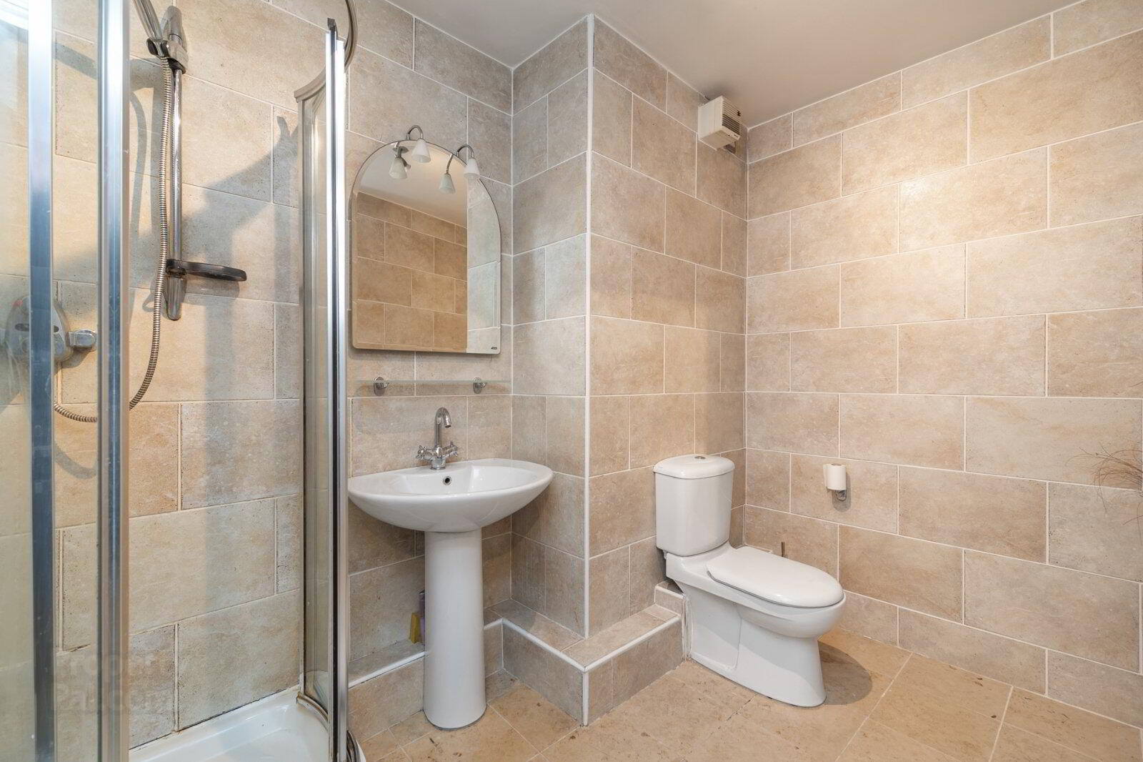 N4 Central Park, 33 Alfred Street 16 of 25