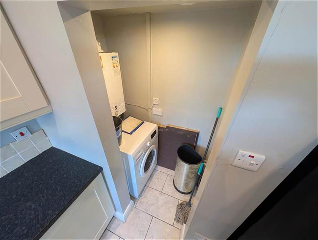 70 Sandhurst Drive 5 of 11