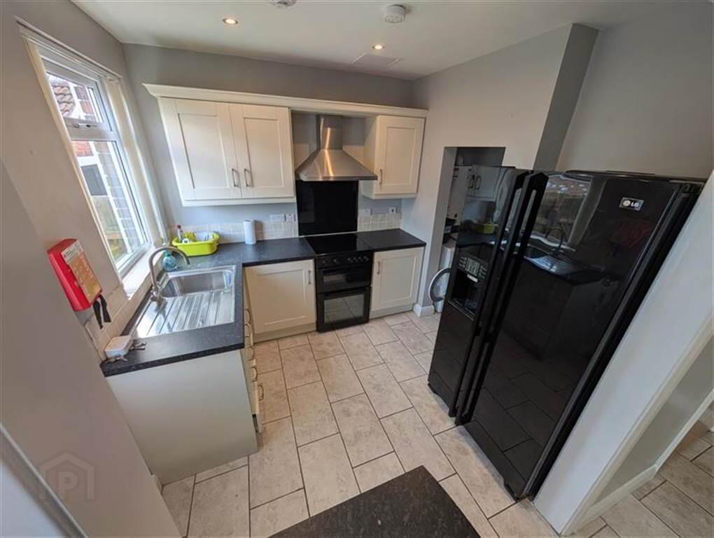 70 Sandhurst Drive 4 of 11