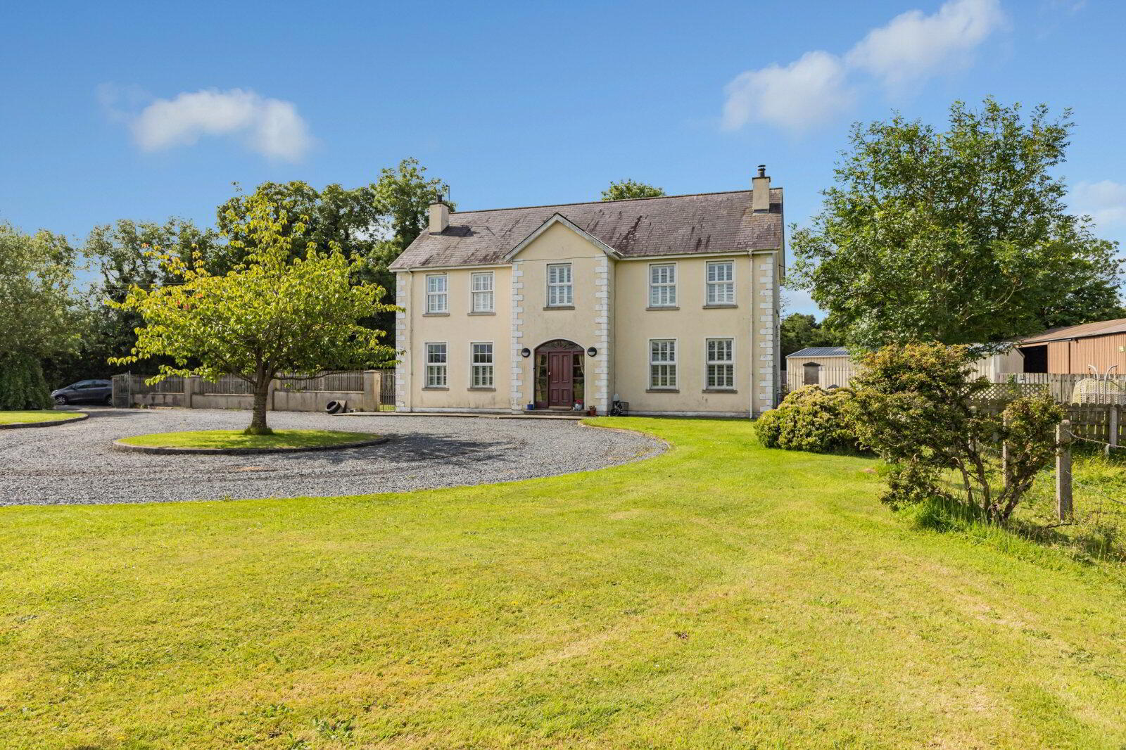 Hollytree House, 28 Ballyworfy Road