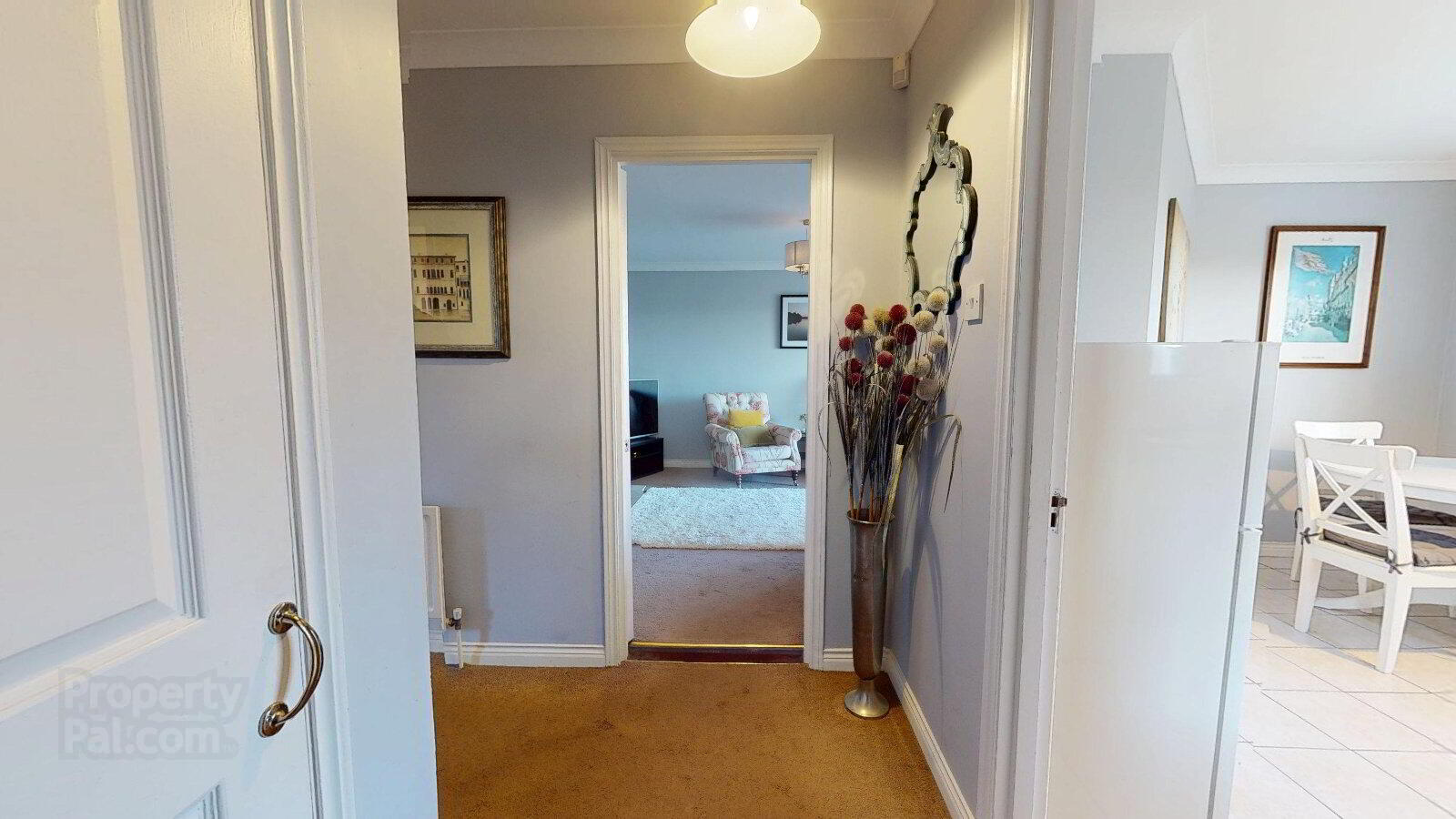 12 Priory Court 2 of 16