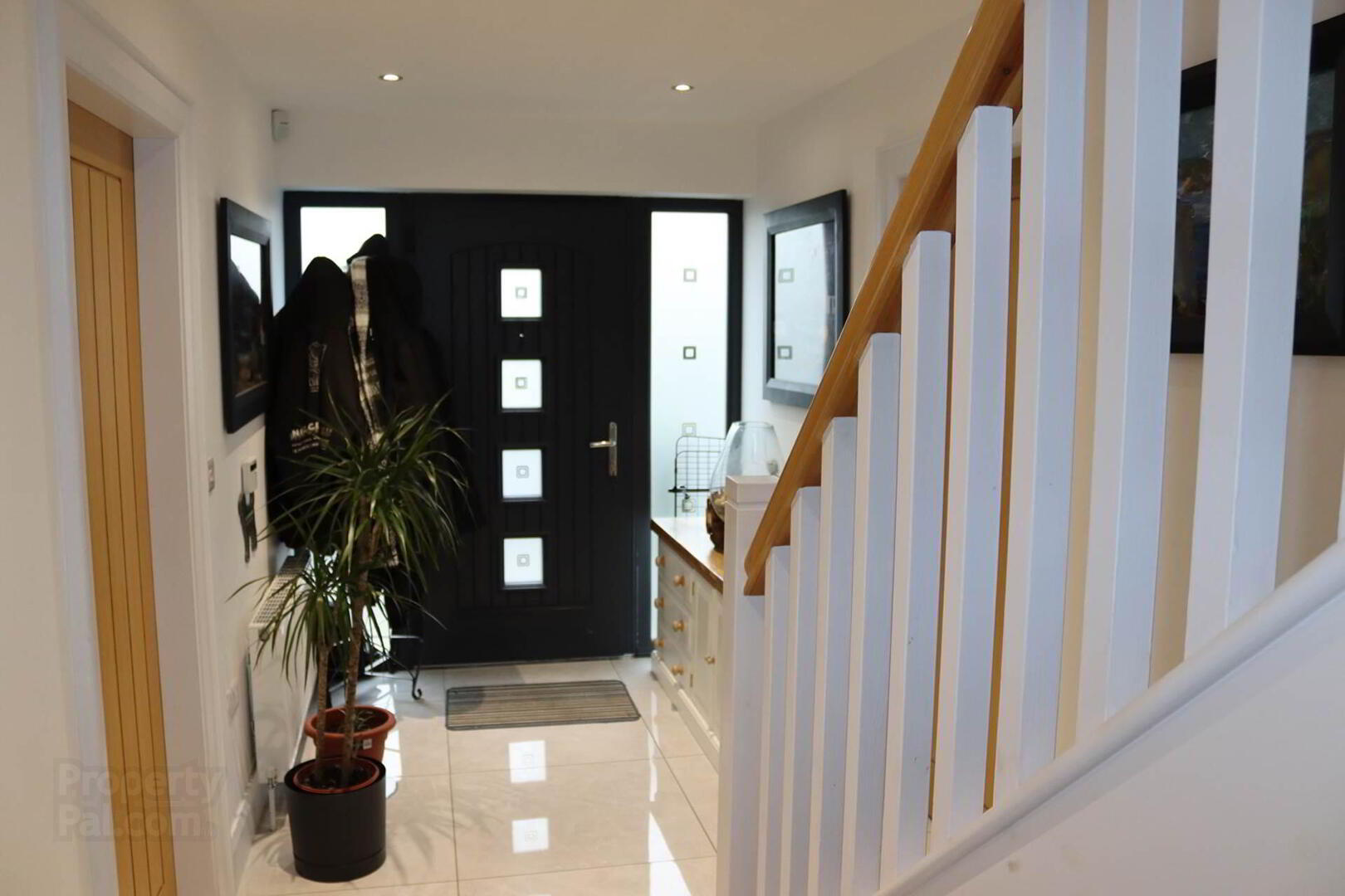 15 Whitehall View 4 of 24