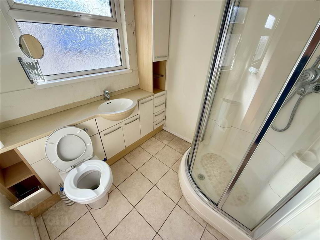 307 Castlereagh Road 7 of 9