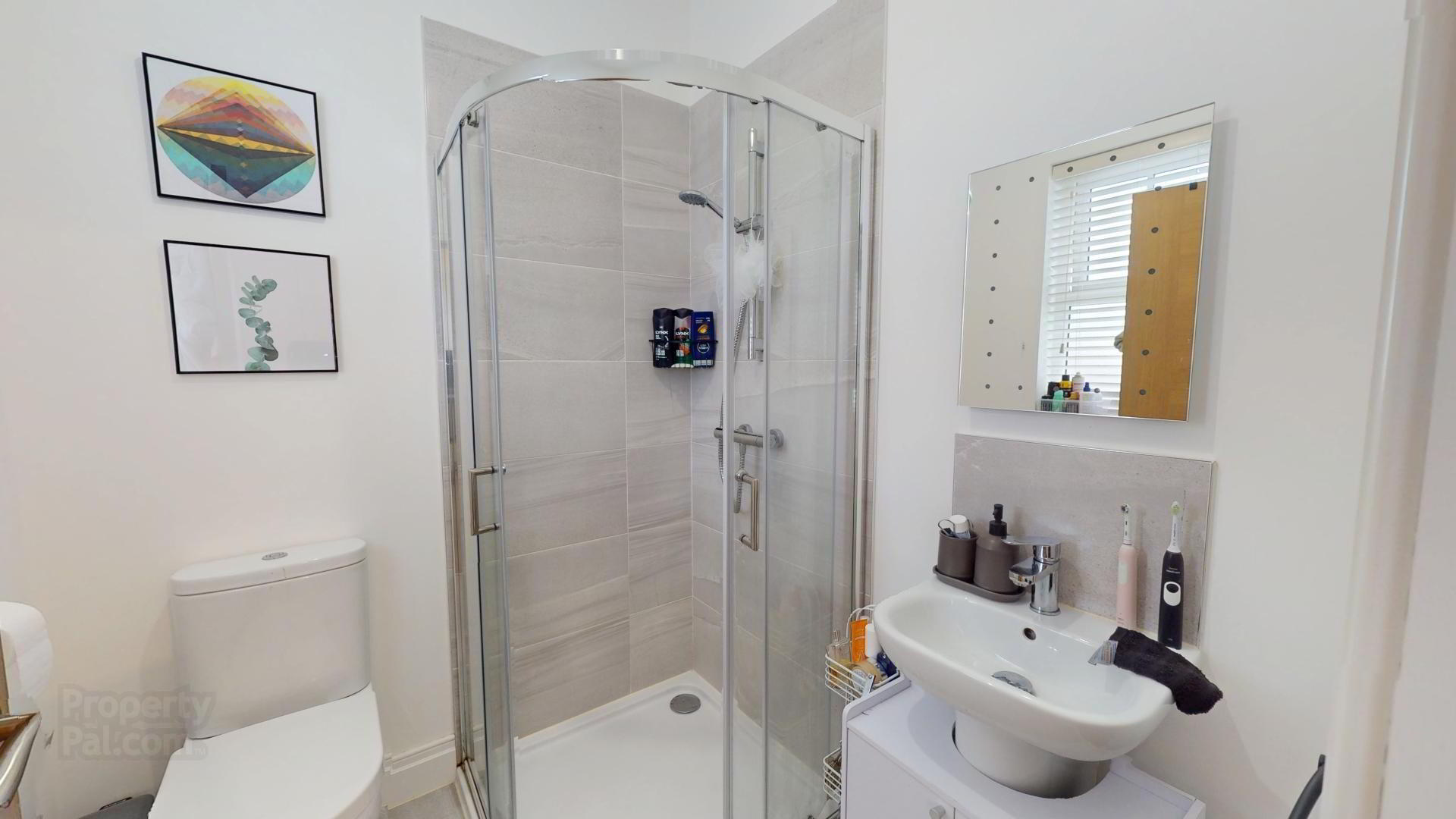 1 Bracken Gardens 15 of 20