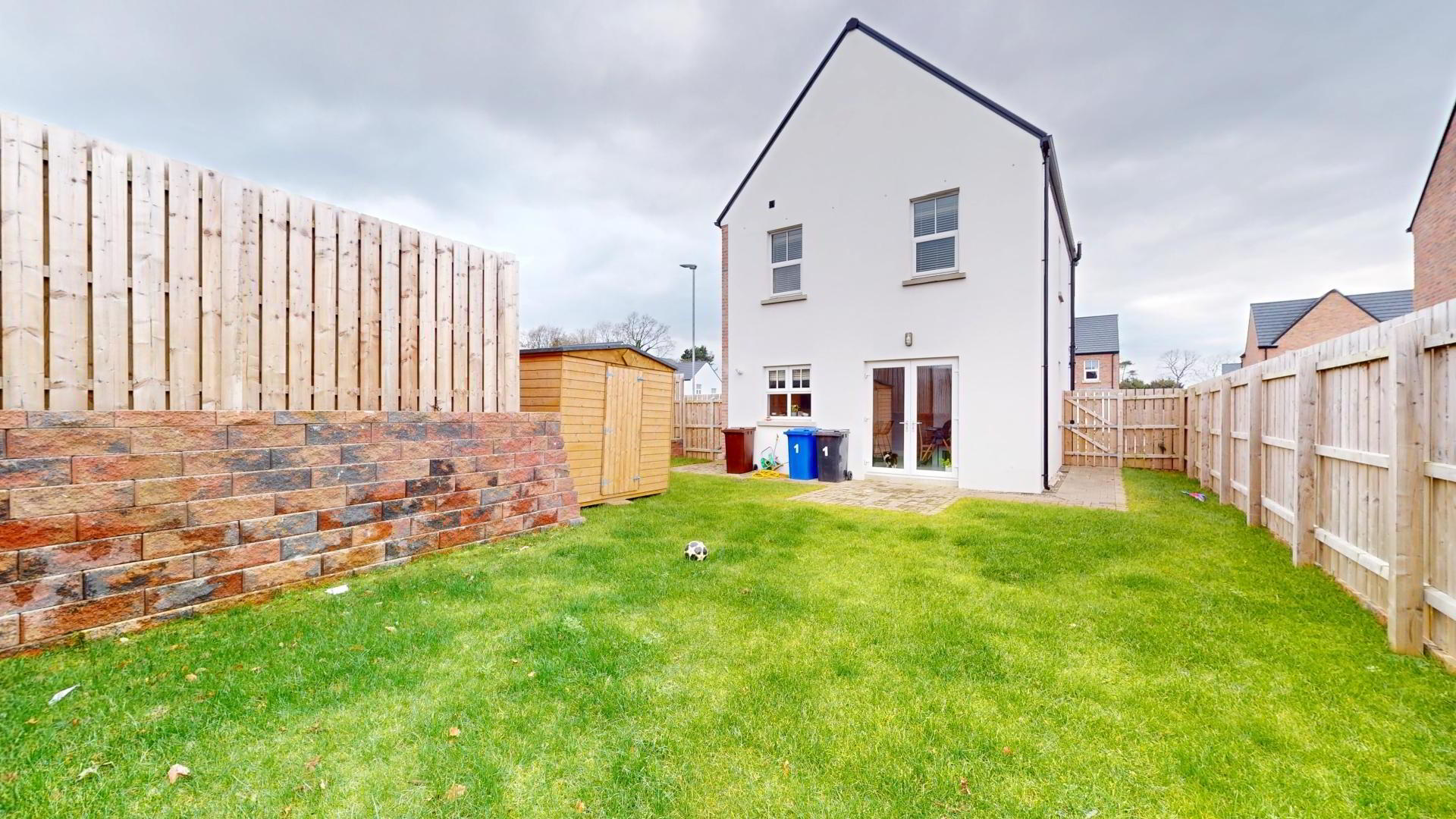 1 Bracken Gardens 20 of 20