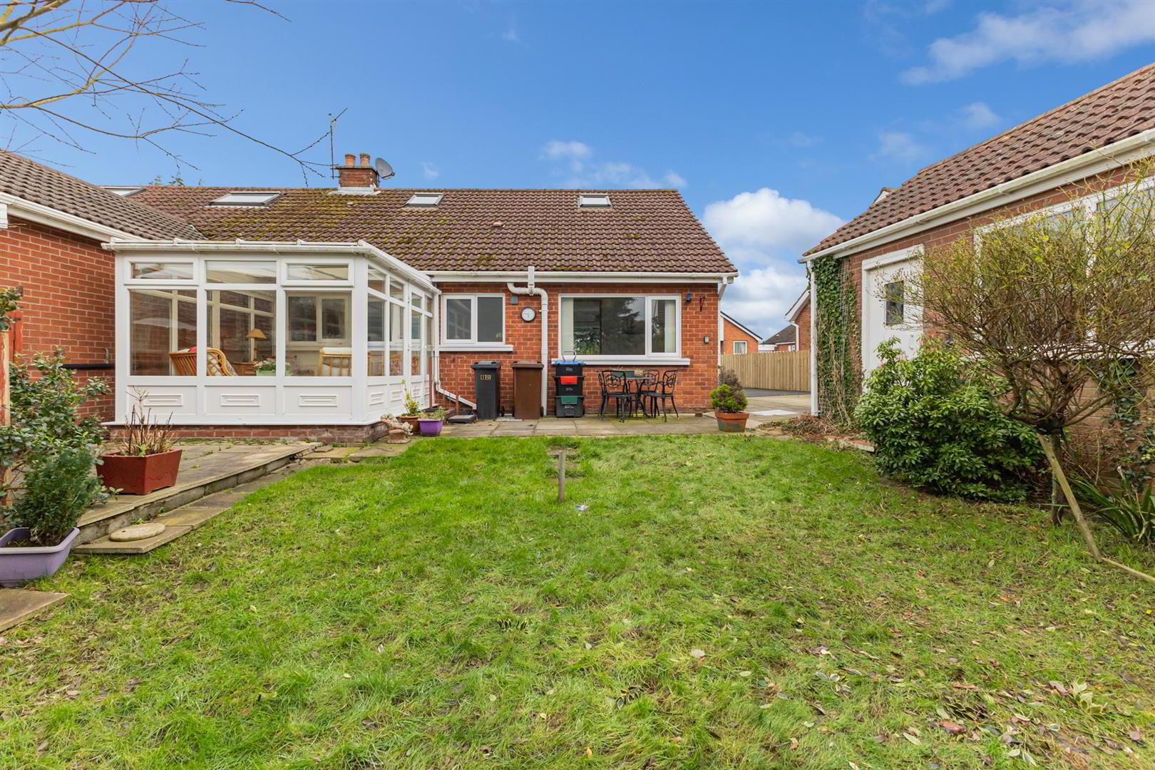 19 Woodford Road 26 of 28