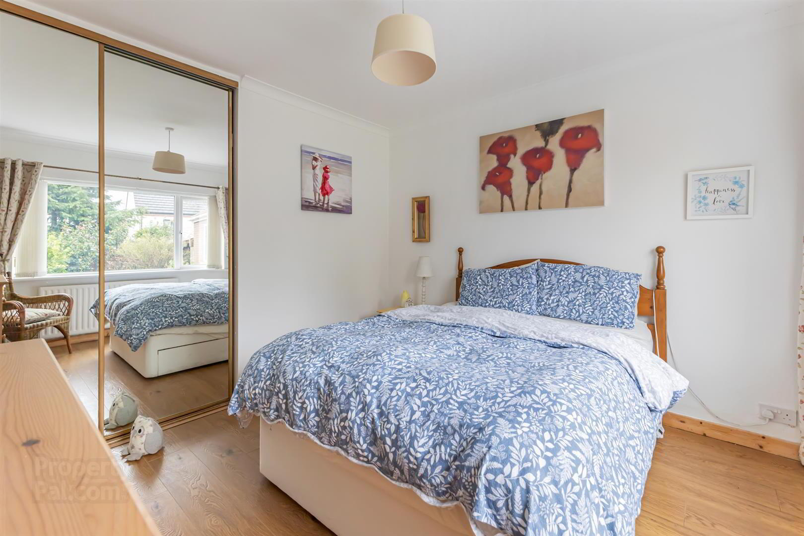 19 Woodford Road 15 of 28