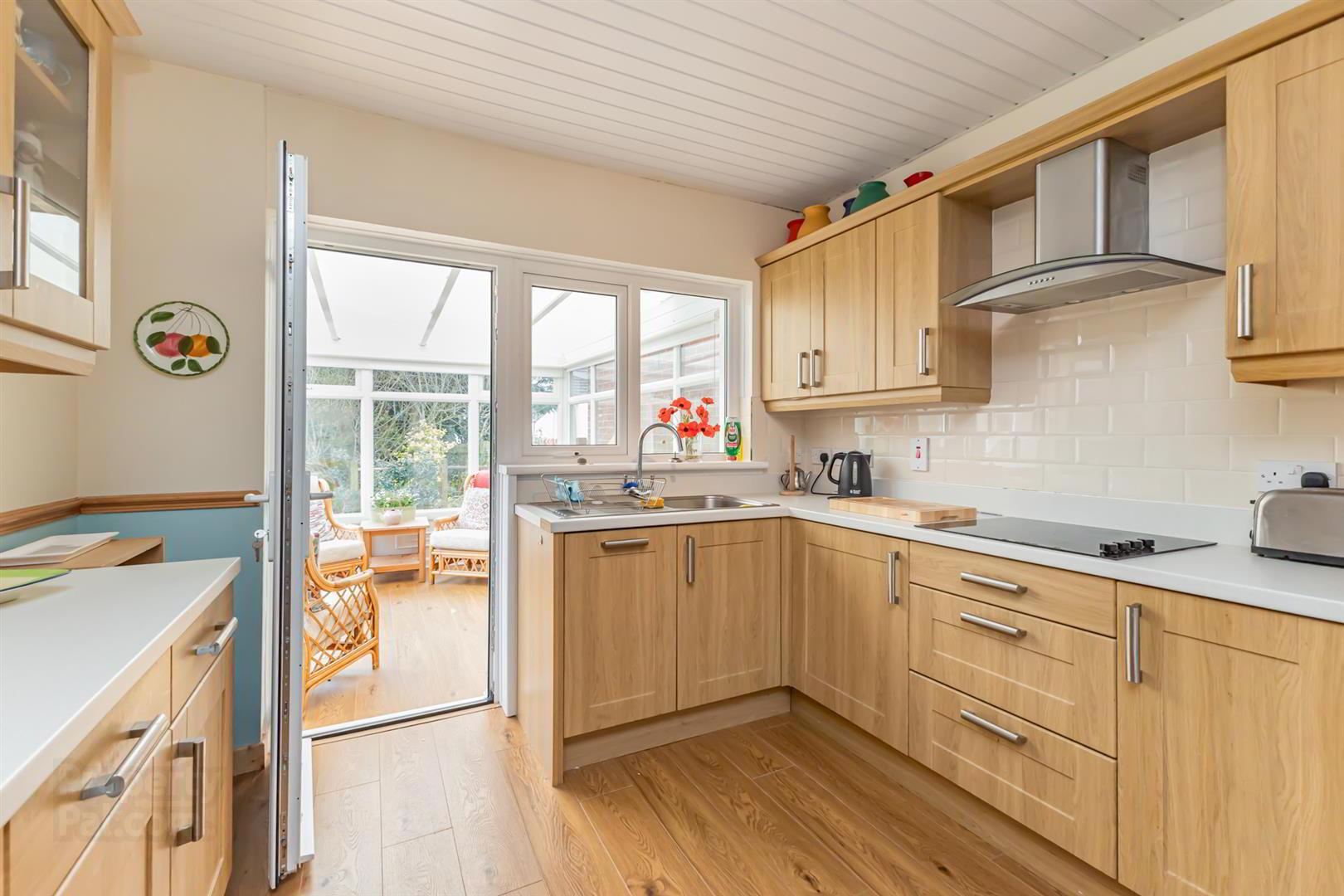 19 Woodford Road 11 of 28
