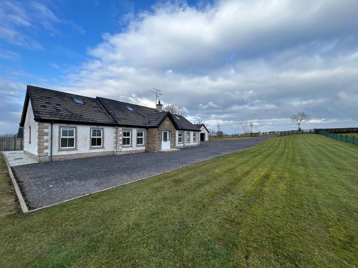 54 Rahony Road 24 of 29