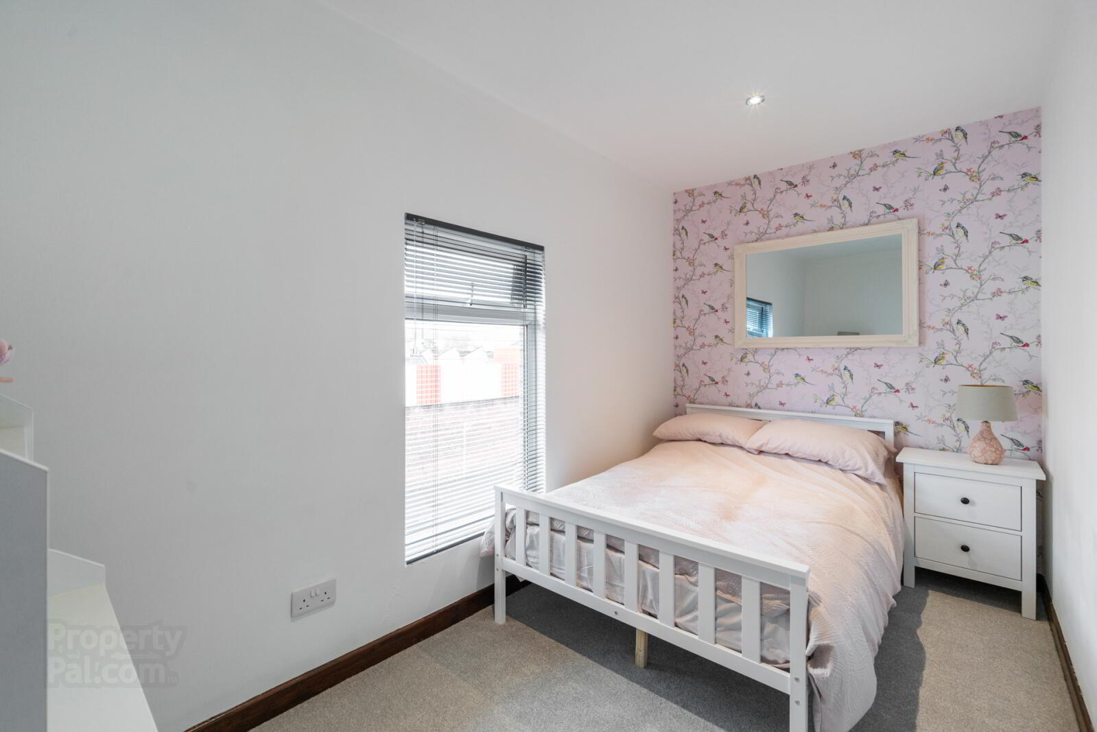 10 Bloomfield Street 6 of 17