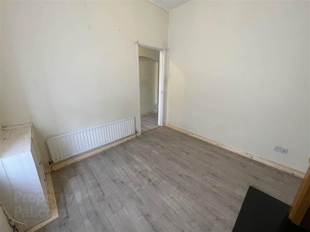 15 Crocus Street 6 of 13
