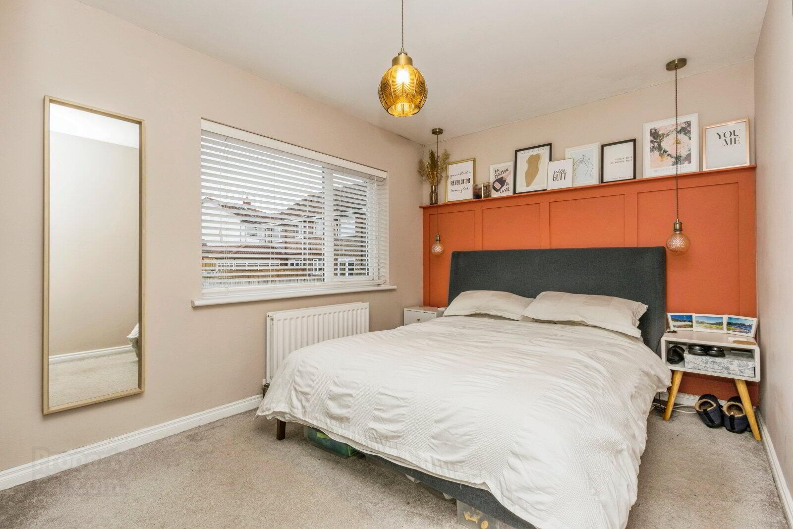 19 Stratford Road 12 of 20