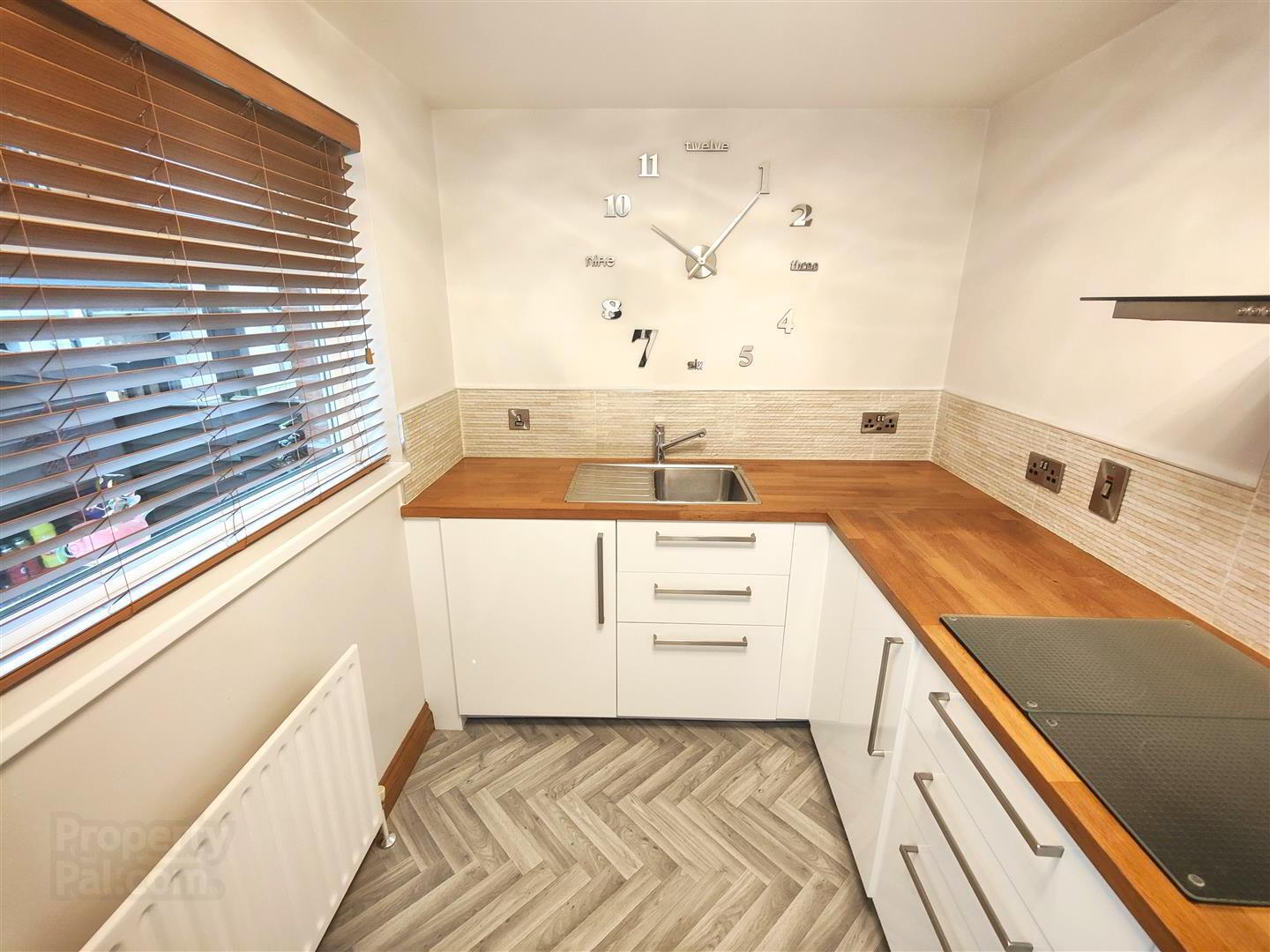 58 Glencairn Street 11 of 19