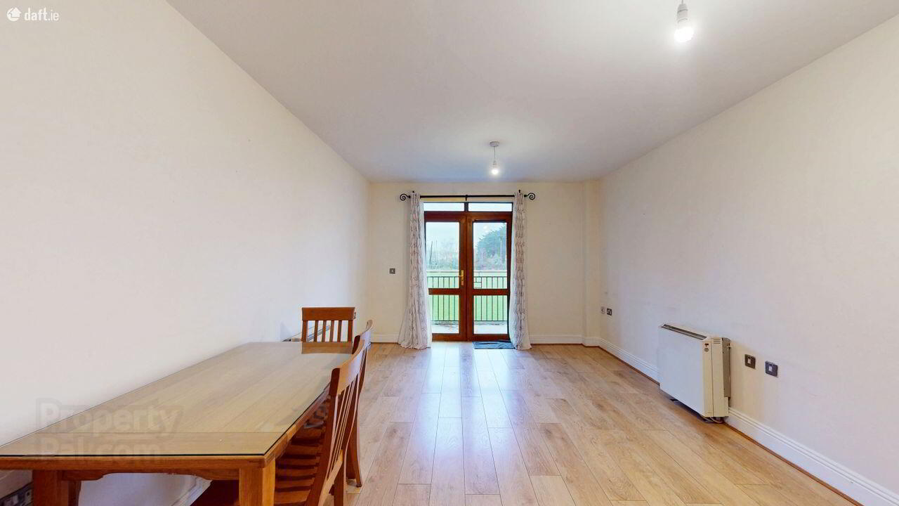 Apartment 20 Milton Hall 7 of 14