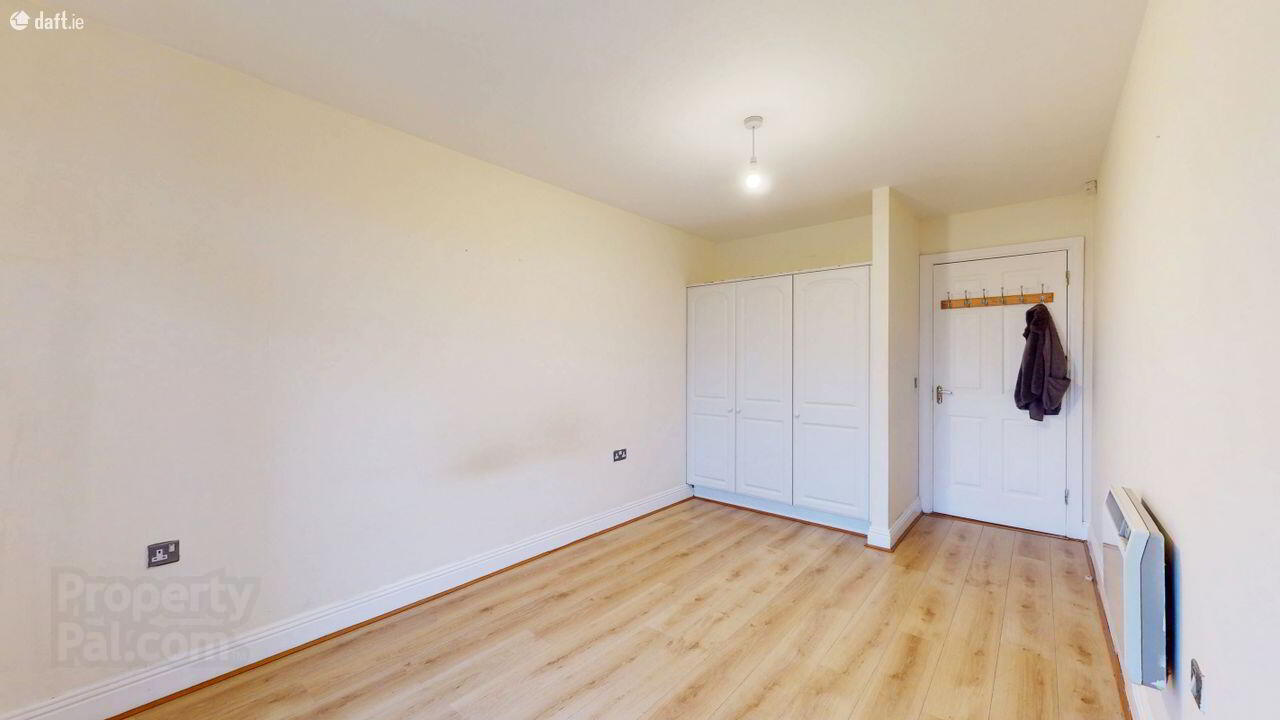 Apartment 20 Milton Hall 12 of 14