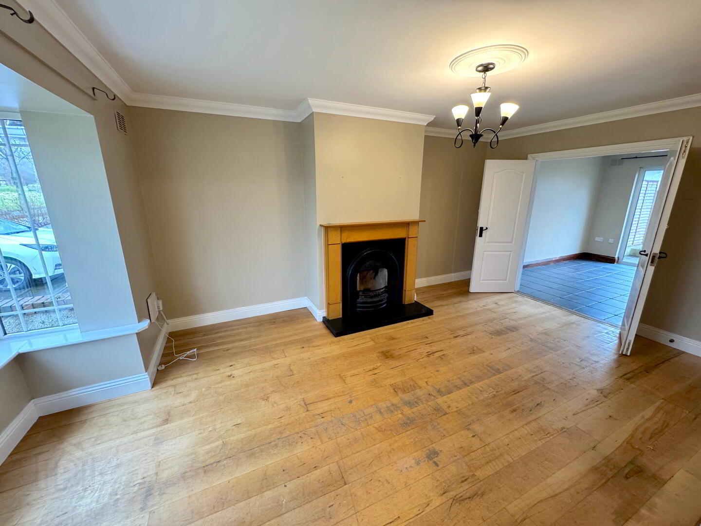 9 Chestnut Lawn 4 of 23