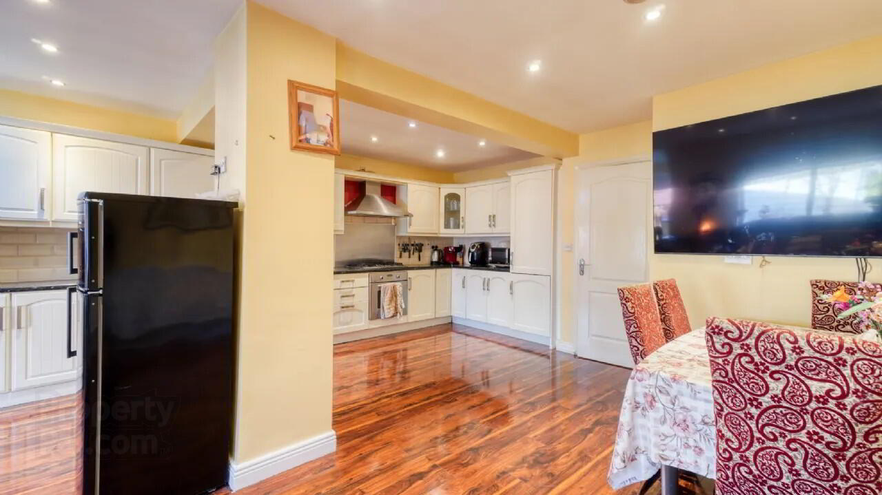 42 Oakleigh 13 of 17