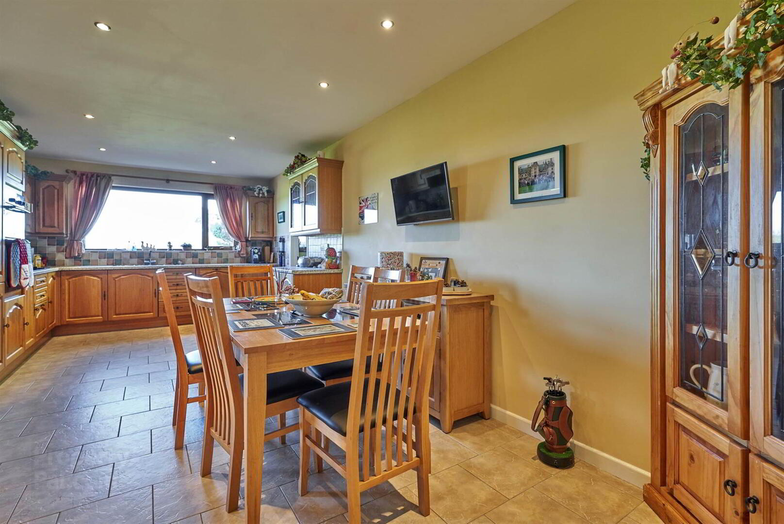 'Seabreeze', 8 Ballyhaskin Road 7 of 16
