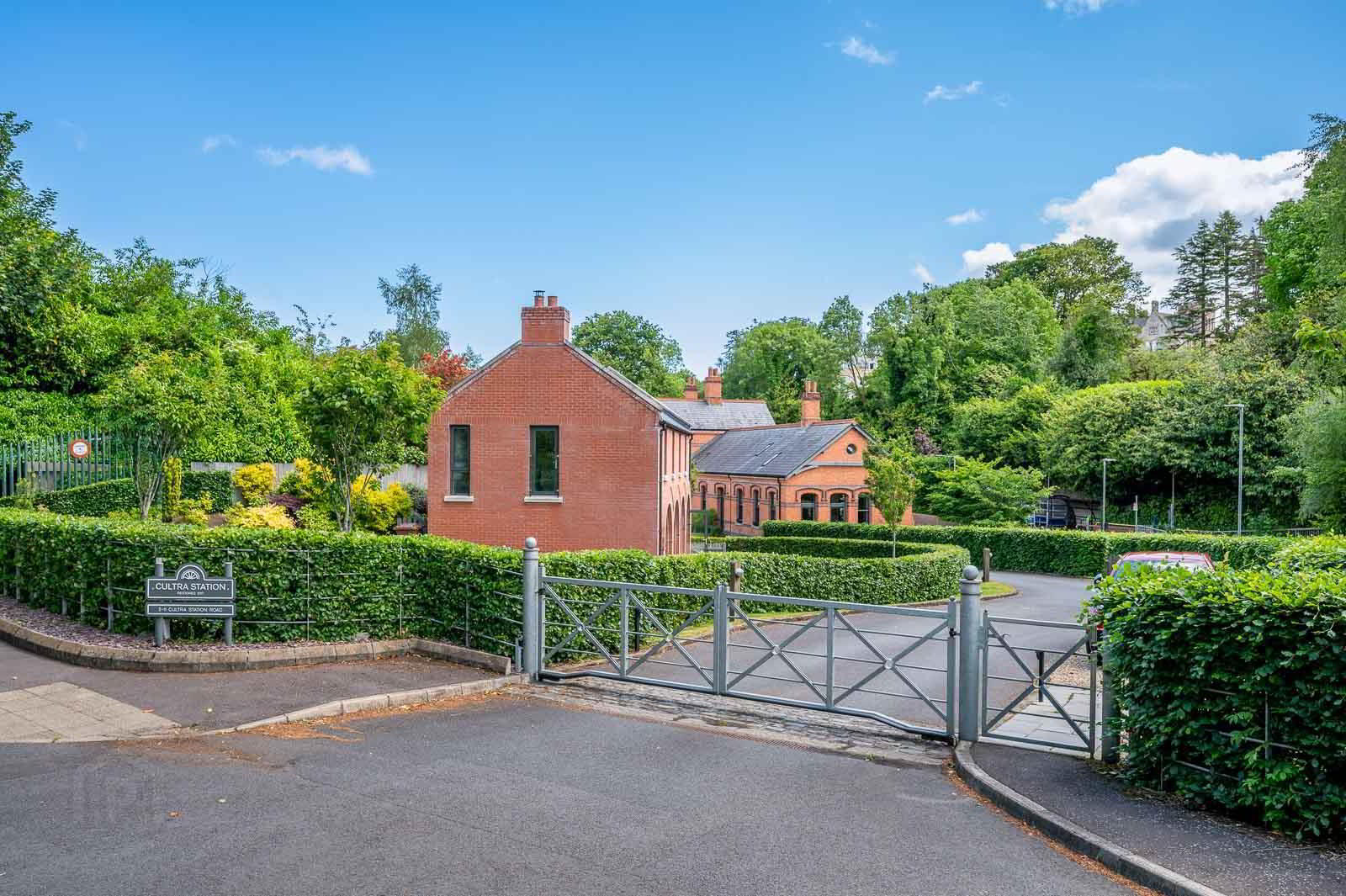 11 Cultra Station Road 22 of 27