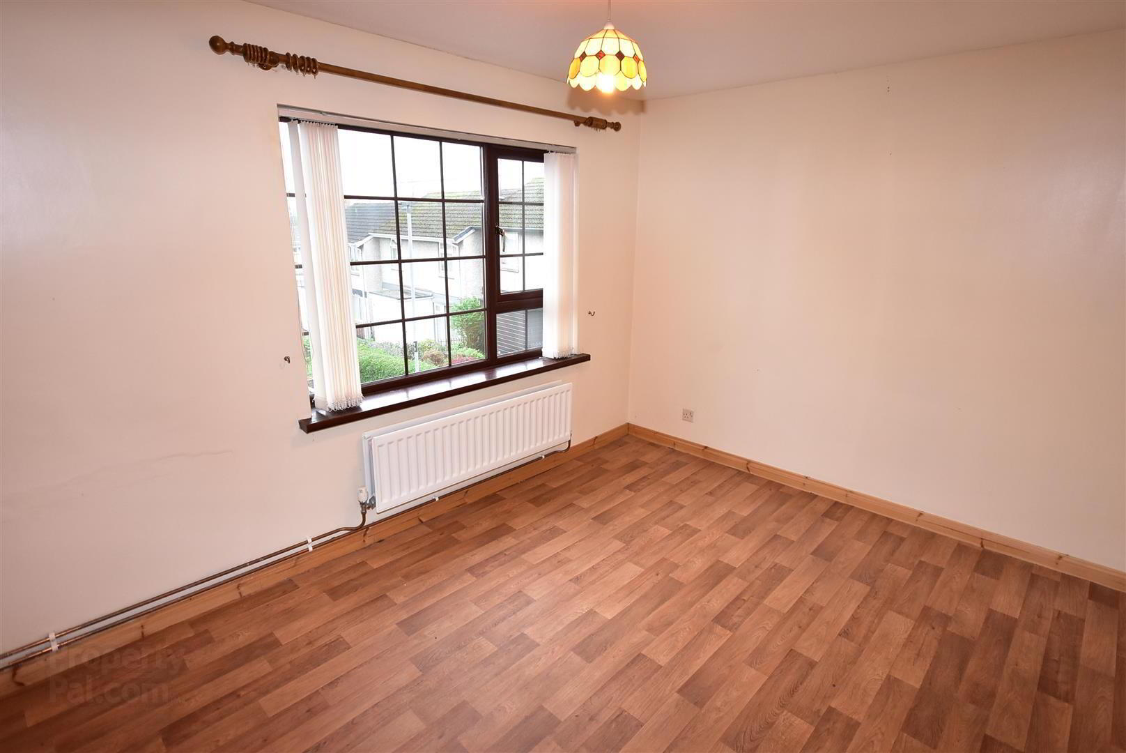3 Elmdale Flats 13 of 17