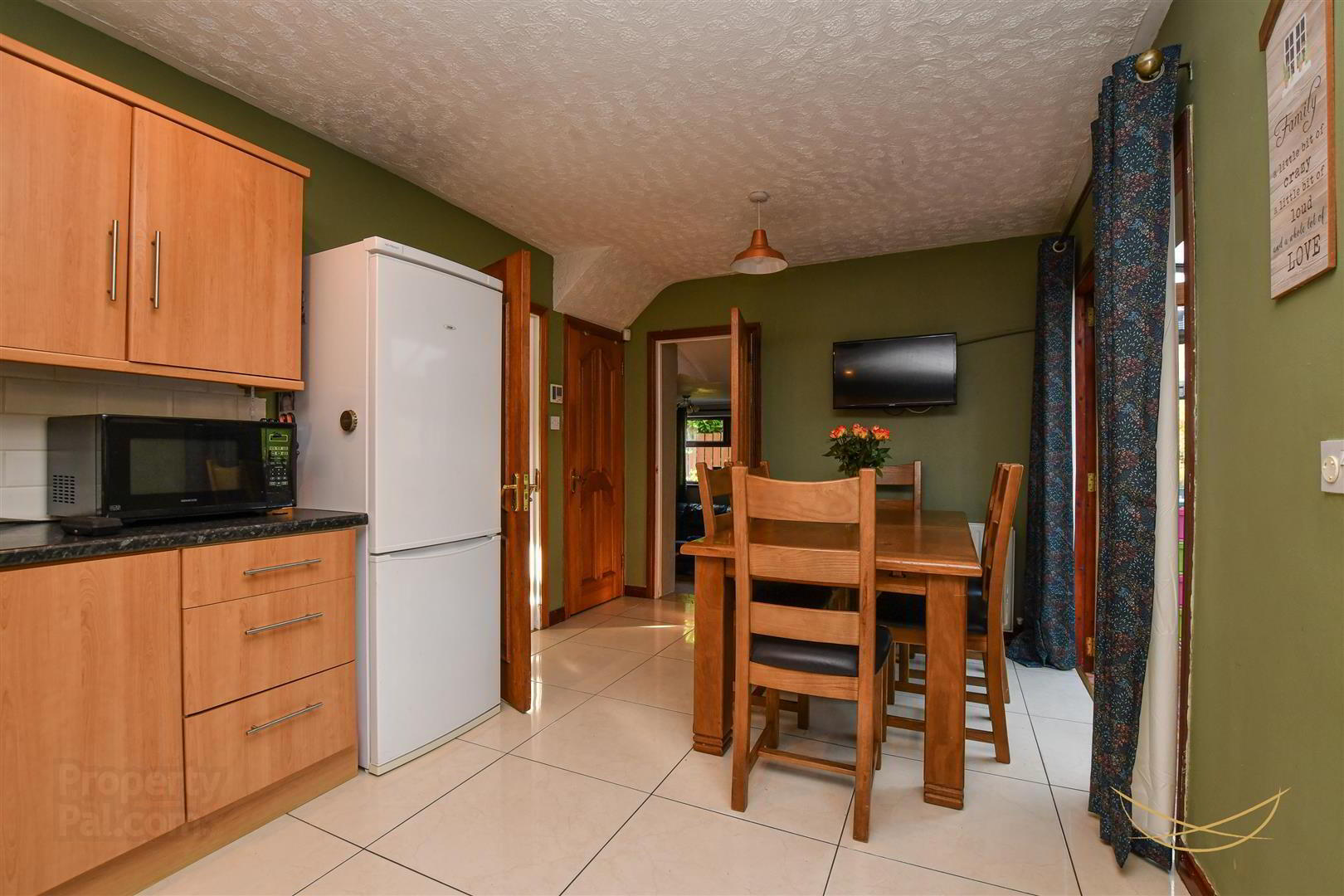35 Carwood Drive 13 of 50