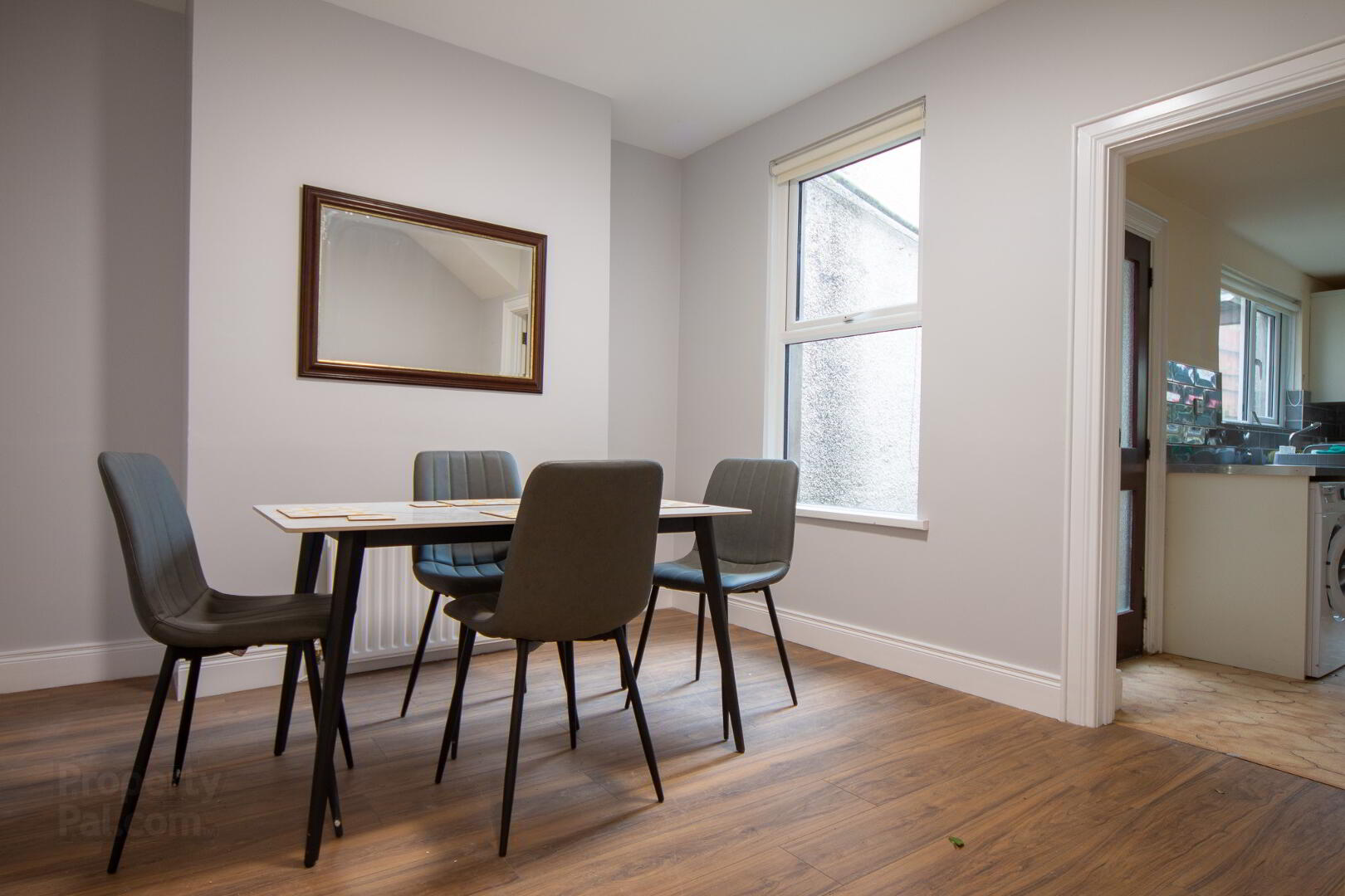 9 Edward Street 6 of 14