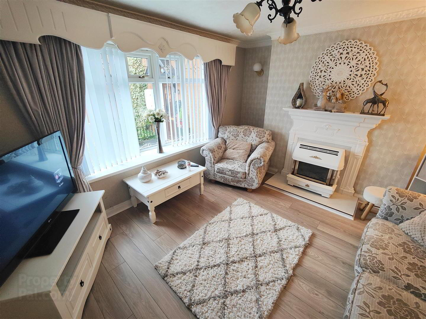 4 Ballymena Court 7 of 29