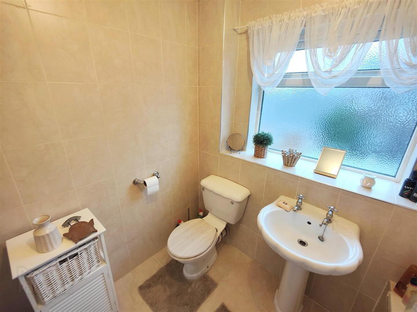 4 Ballymena Court 19 of 29