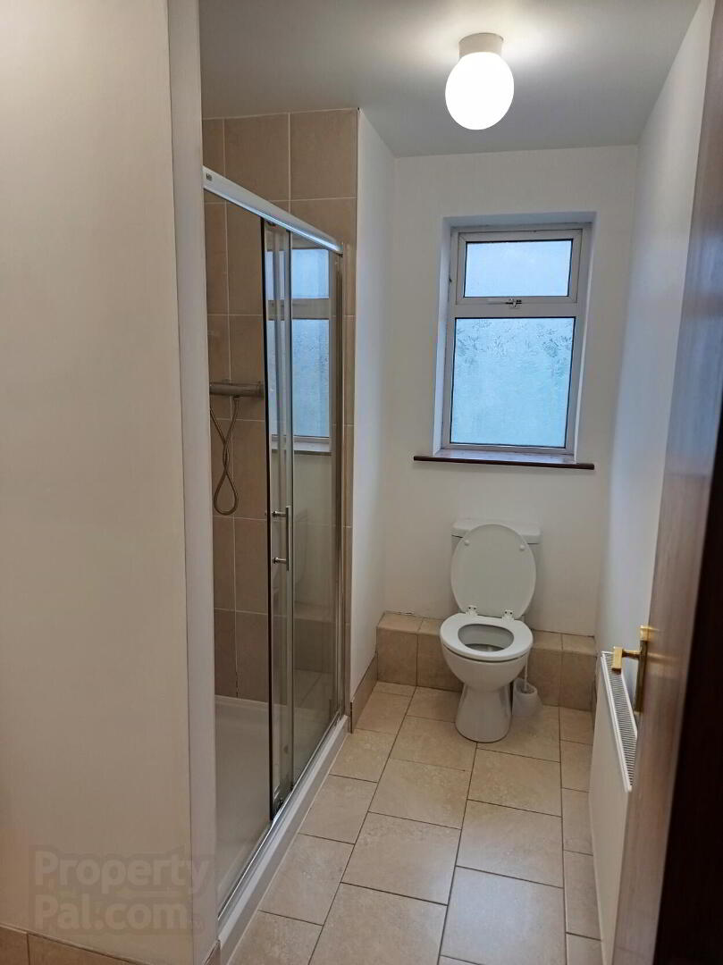 Apartment 3 8 Windmill Street 11 of 13