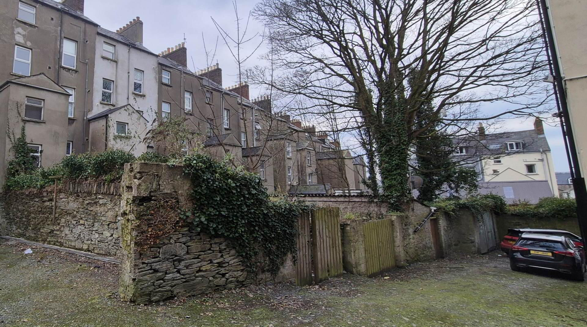 6 Asylum Road 38 of 38